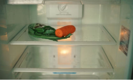 холодильник не охлаждает