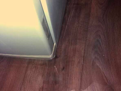 Холодильник протекает