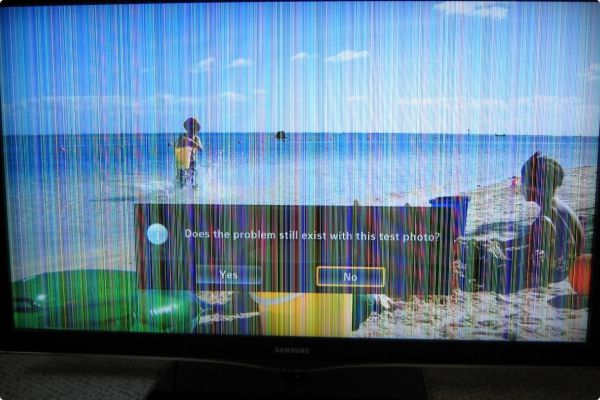 Экран телевизора черный - питание включено, но нет изображения - что проверить?