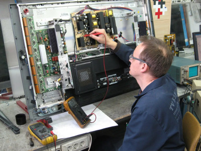 когда требуется ремонт жк-телевизора?